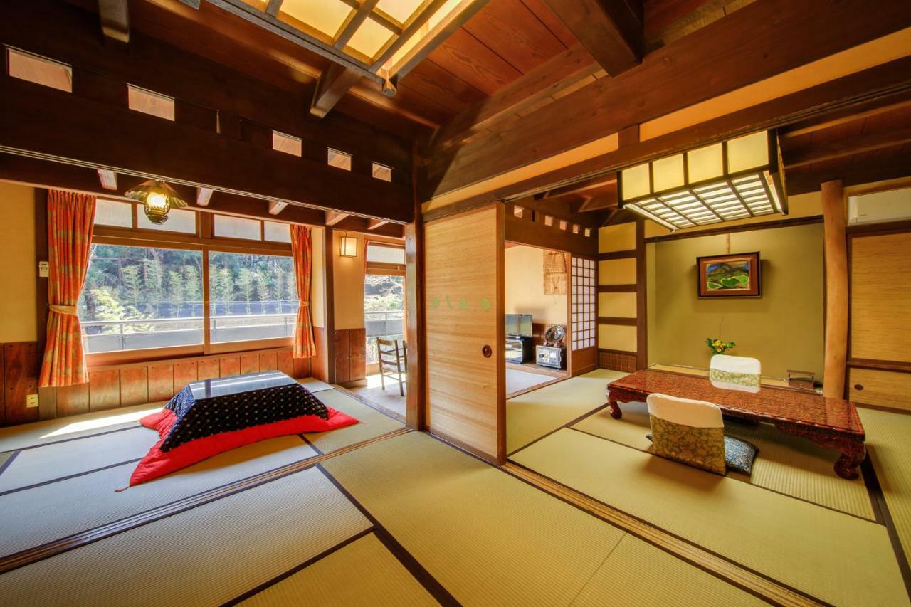 Shirakabeso Hotel อิซุ ภายนอก รูปภาพ