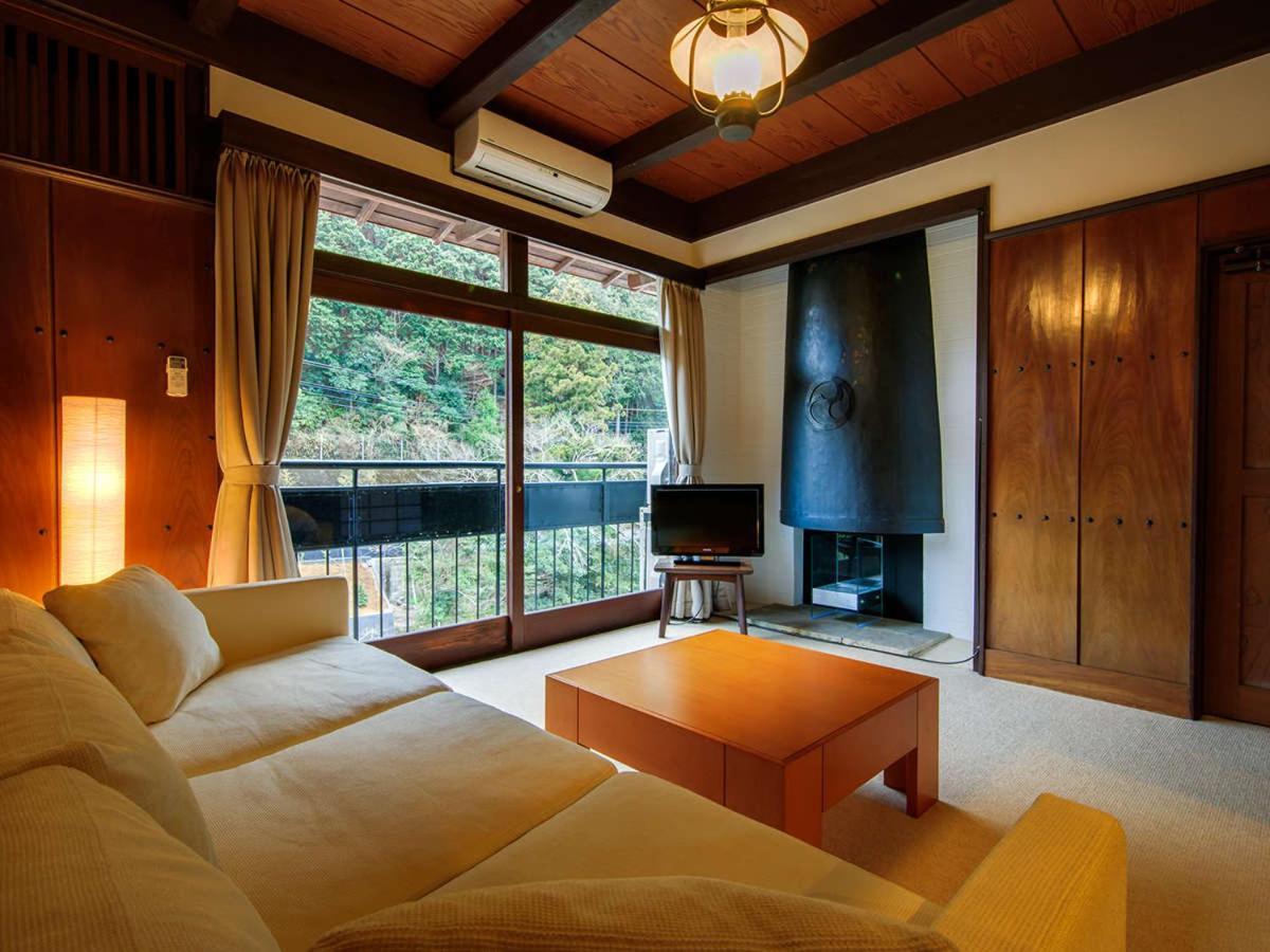 Shirakabeso Hotel อิซุ ภายนอก รูปภาพ