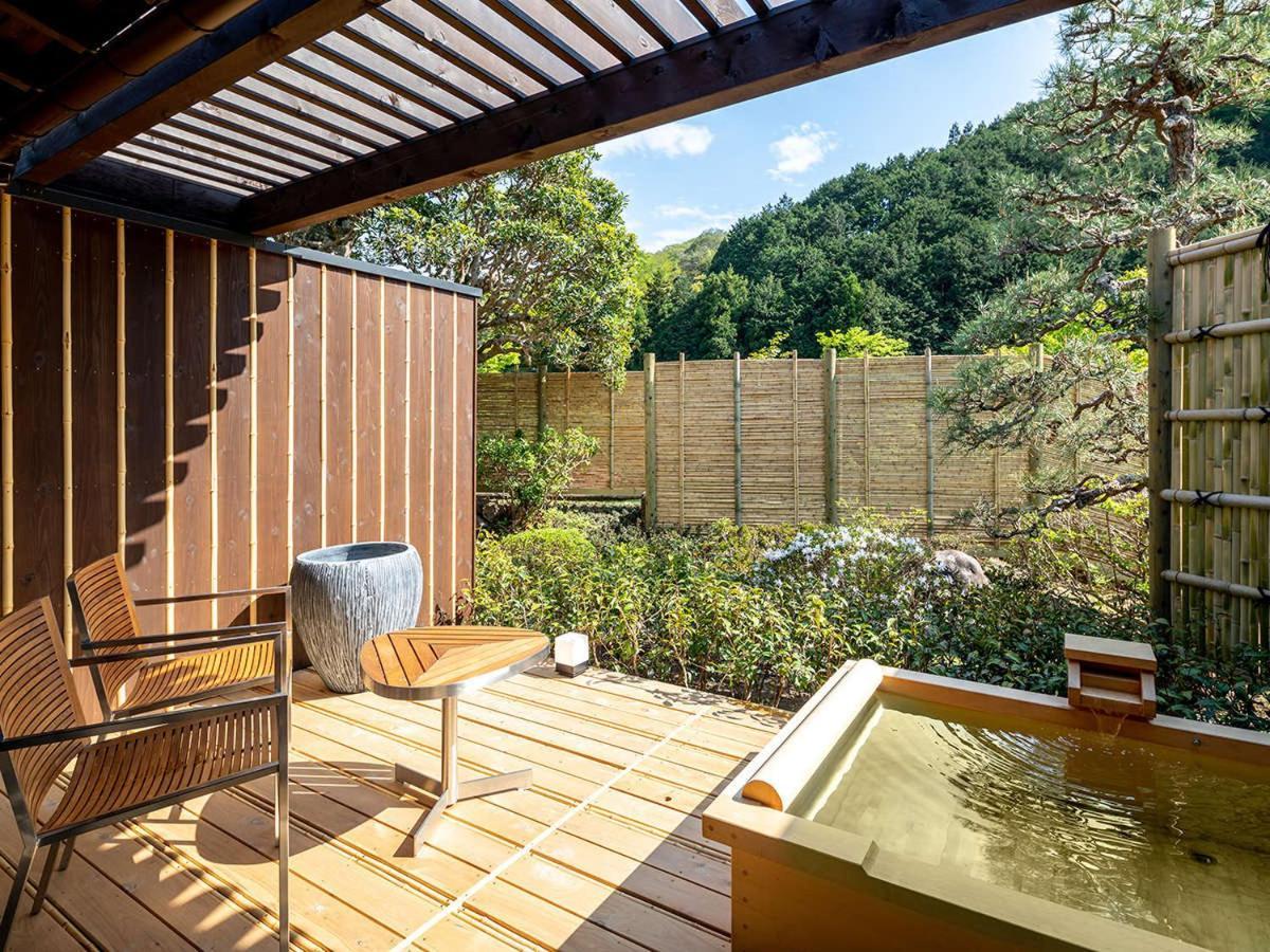 Shirakabeso Hotel อิซุ ภายนอก รูปภาพ