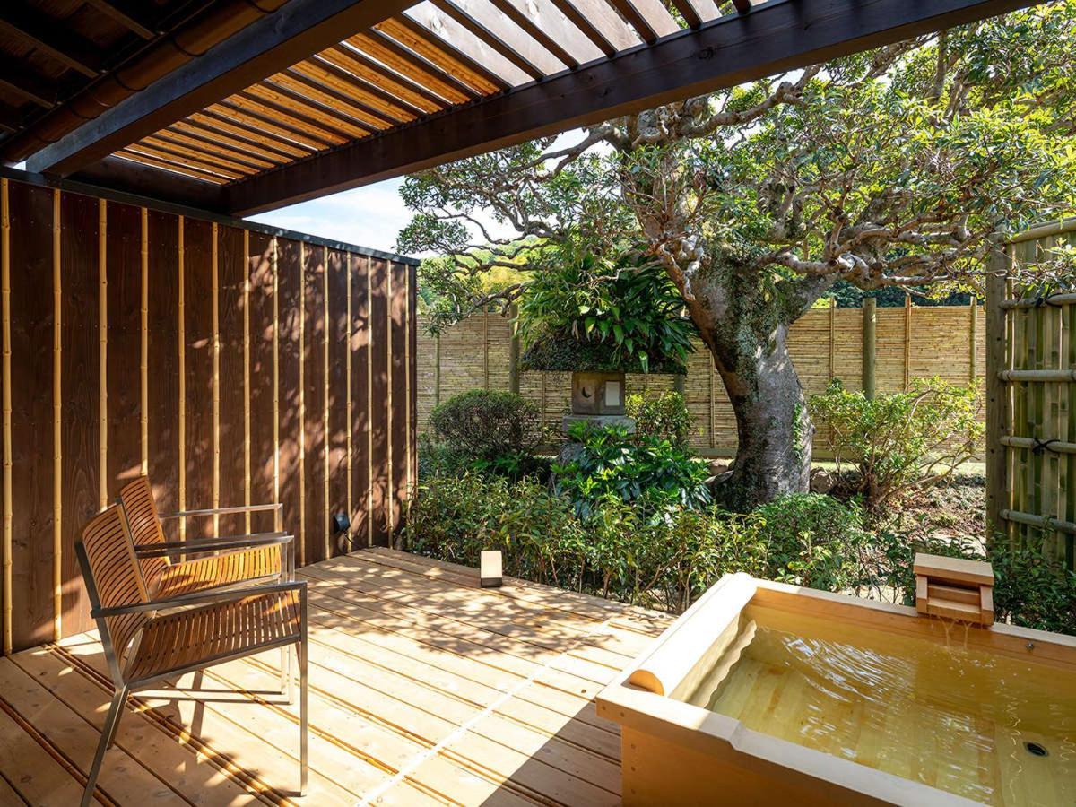 Shirakabeso Hotel อิซุ ภายนอก รูปภาพ