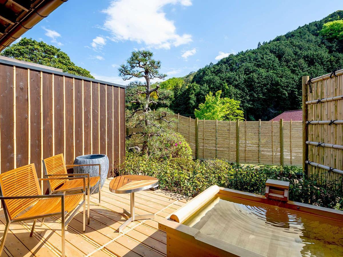 Shirakabeso Hotel อิซุ ภายนอก รูปภาพ